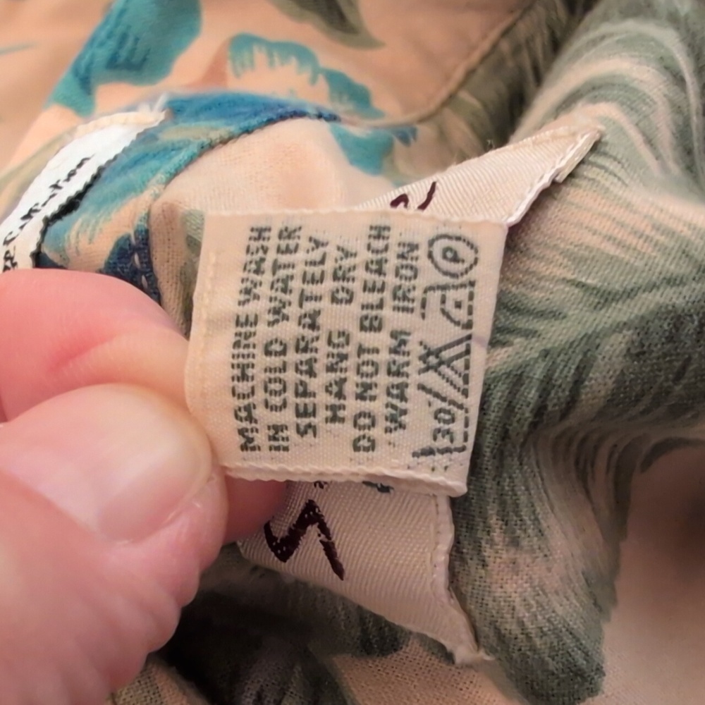 Men's Sauce By Berne Tan/Green/Blue Floral Button Down Hawaiian Style Shirt, XL - Picture 8 of 9